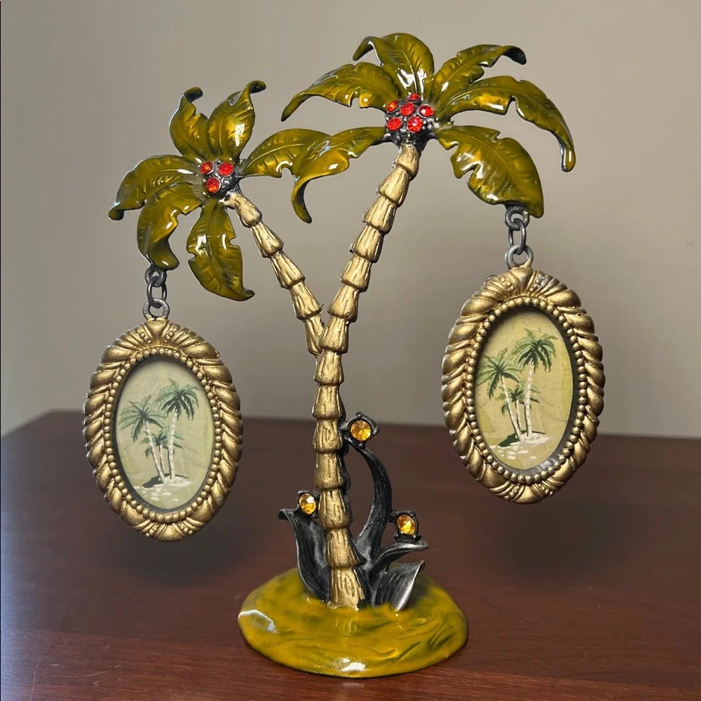 Vintage great tropical